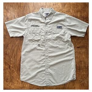 Spicy Tuna Vented Fishing Shirt Men's M Grey- Savannah, GA Compass Logo On Back